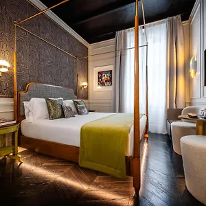 Hotell Ht6, Rom